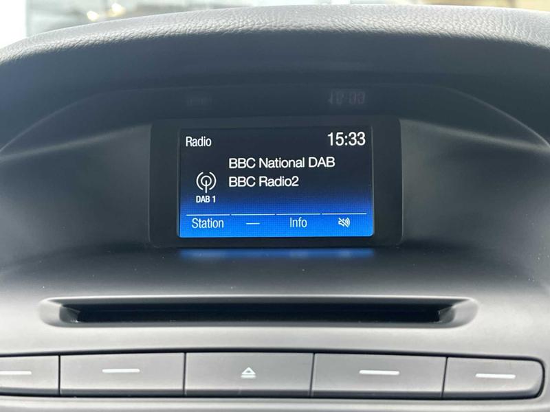 Used Ford Focus 2015 for sale - 76355683: Photo 21