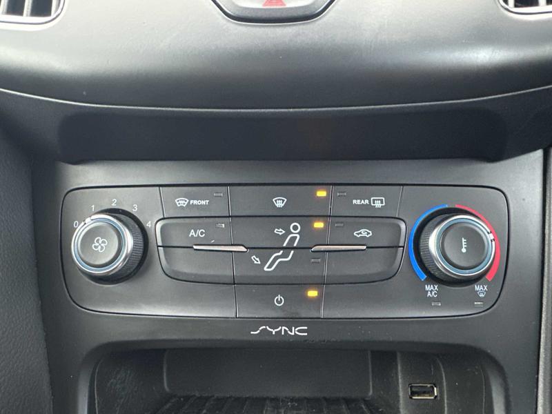 Used Ford Focus 2015 for sale - 76355683: Photo 23