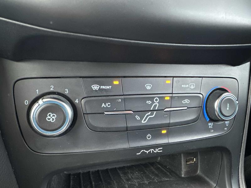 Used Ford Focus 2015 for sale - 76355683: Photo 28