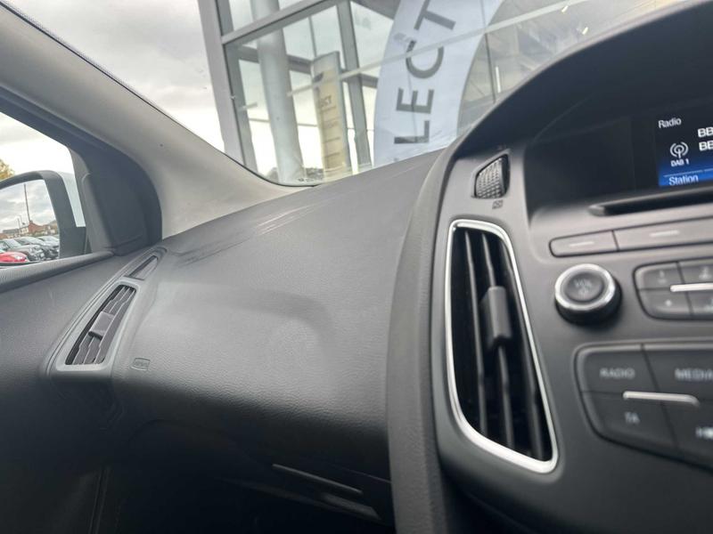 Used Ford Focus 2015 for sale - 76355683: Photo 29