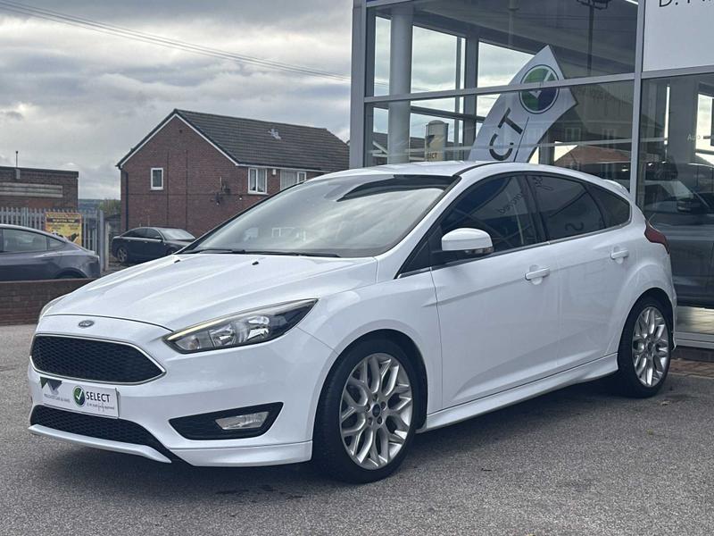 Used Ford Focus 2015 for sale - 76355683: Photo 3