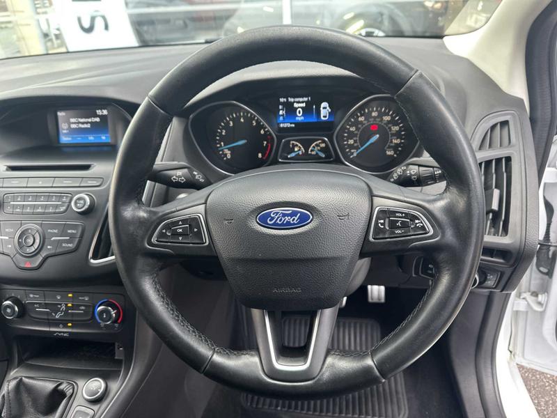 Used Ford Focus 2015 for sale - 76355683: Photo 32