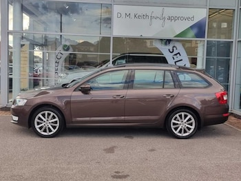 Used Skoda Octavia 2014 for sale - 76067527: Photo