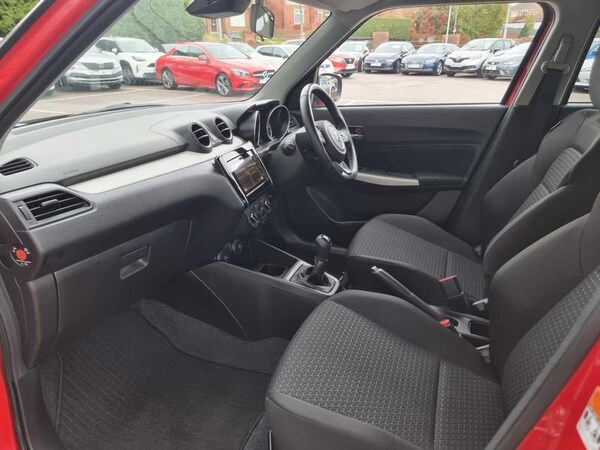 Used Suzuki Swift 2021 for sale - 76161984: Photo 14