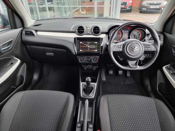 Used Suzuki Swift 2021 for sale - 76161984: Photo 15