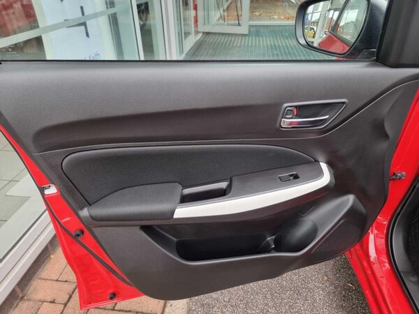 Used Suzuki Swift 2021 for sale - 76161984: Photo 26