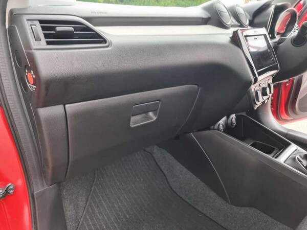 Used Suzuki Swift 2021 for sale - 76161984: Photo 27