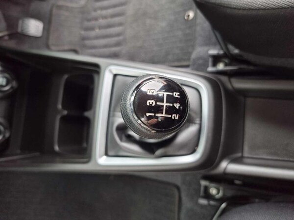Used Suzuki Swift 2021 for sale - 76161984: Photo 29