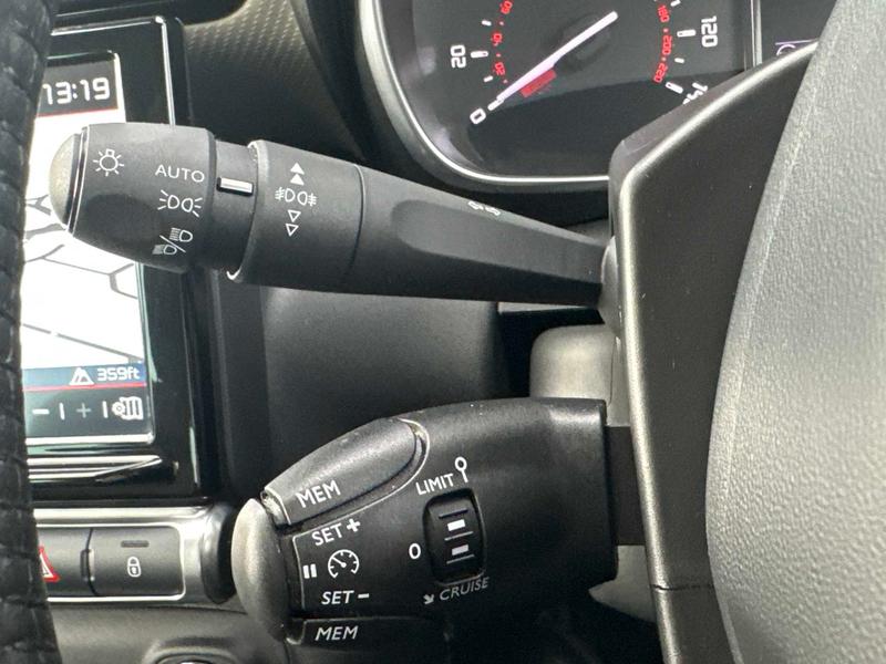 Used Citroen C3 Aircross 2023 for sale - 76586494: Photo 31