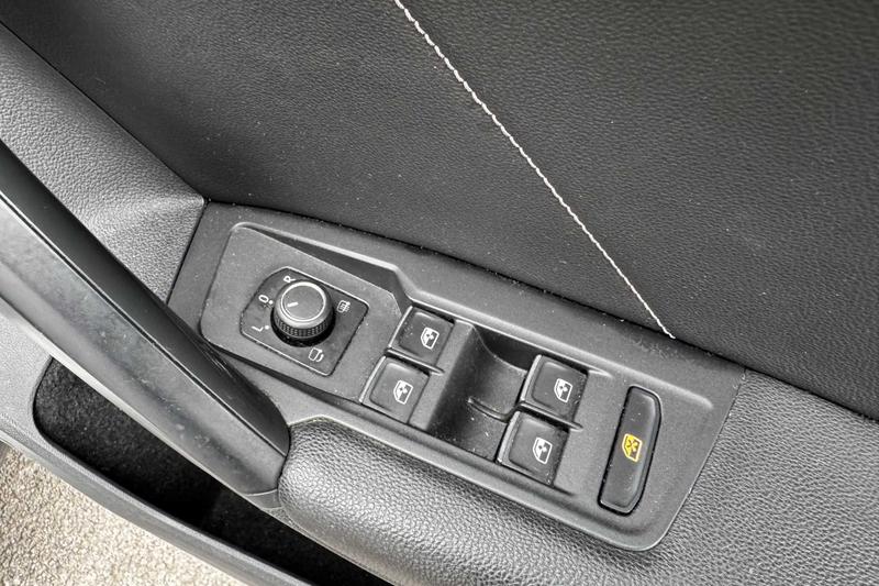 Used Volkswagen Tiguan 2021 for sale - 76302639: Photo 16