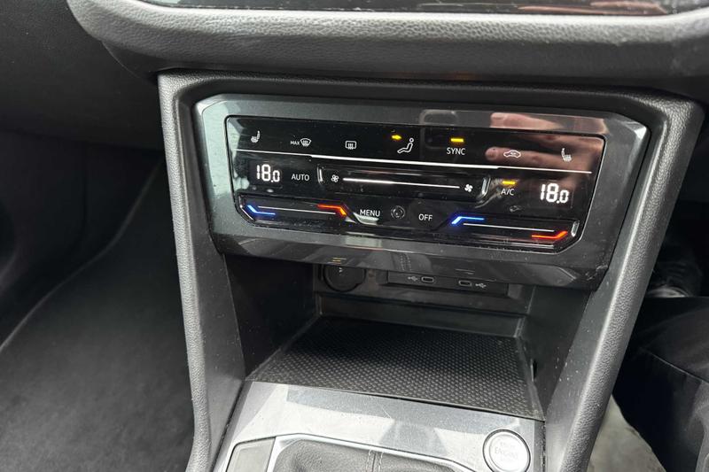 Used Volkswagen Tiguan 2021 for sale - 76302639: Photo 31