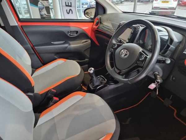 Used Toyota AYGO 2015 for sale - 76018375: Photo 15