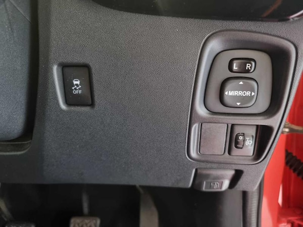 Used Toyota AYGO 2015 for sale - 76018375: Photo 31