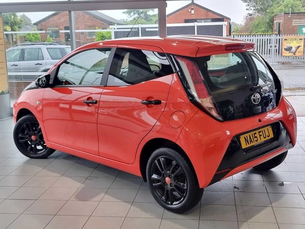 Used Toyota AYGO 2015 for sale - 76018375: Photo 8