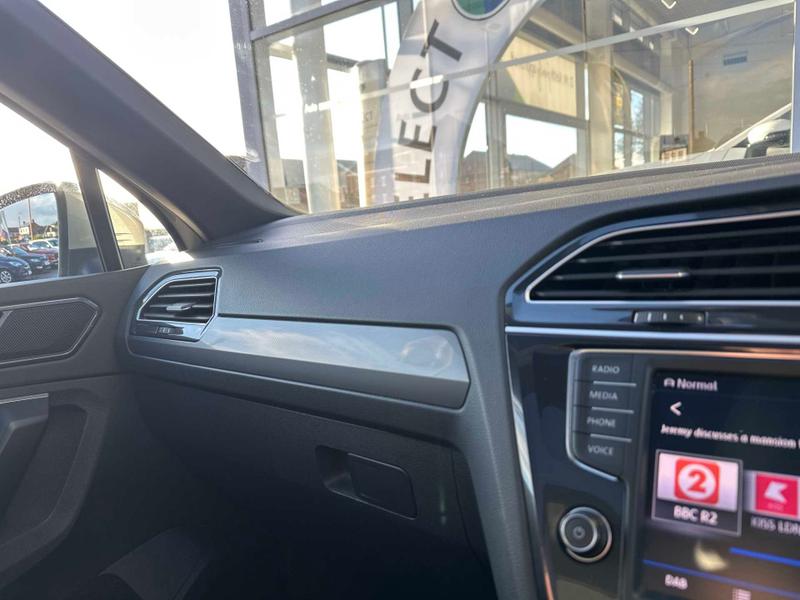 Used Volkswagen Tiguan 2017 for sale - 76685044: Photo 32