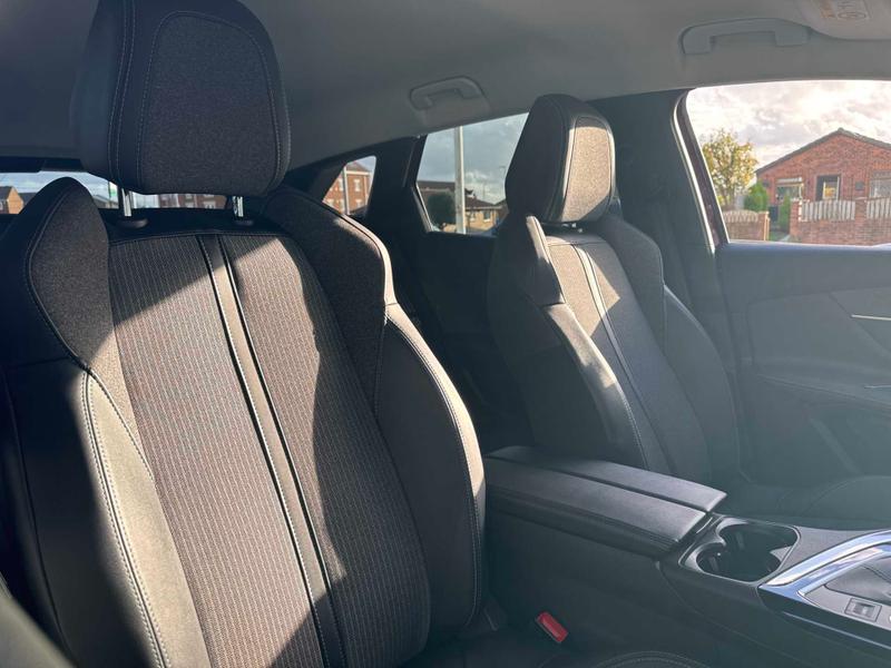 Used Peugeot 3008 2021 for sale - 76568548: Photo 30