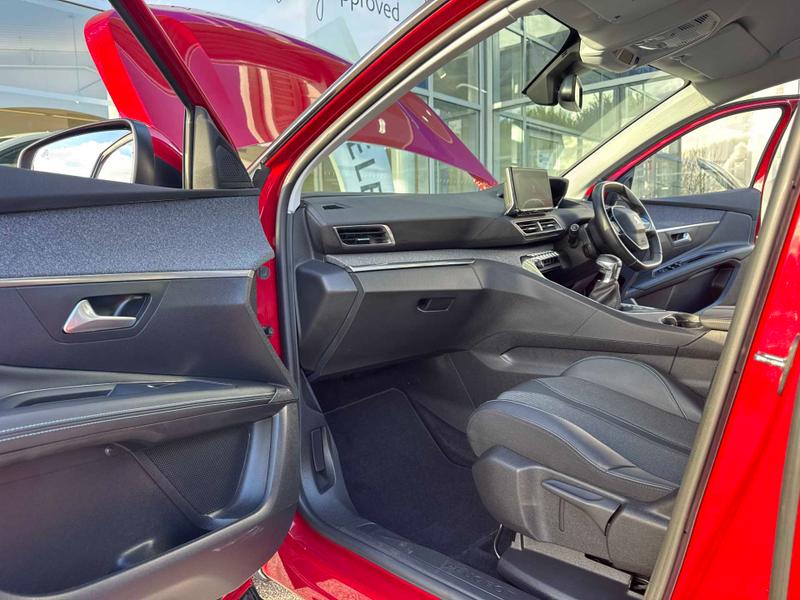 Used Peugeot 3008 2021 for sale - 76568548: Photo 46