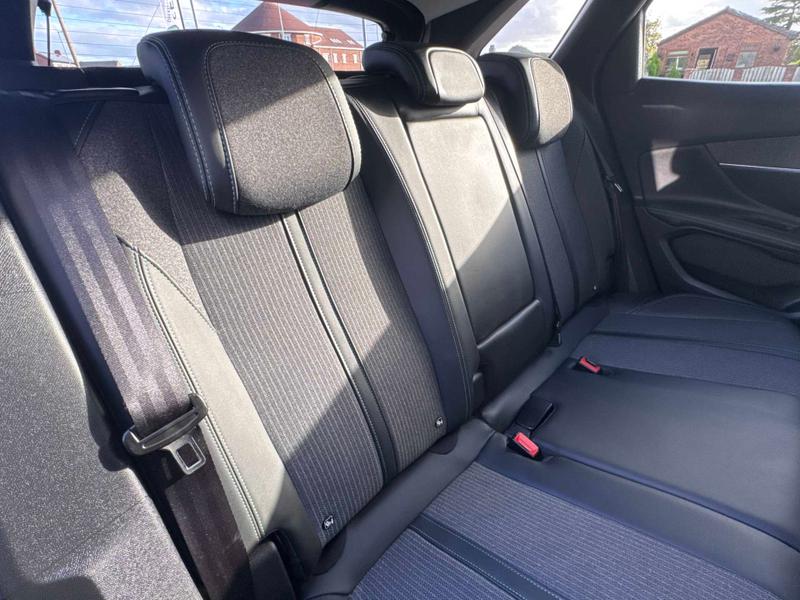 Used Peugeot 3008 2021 for sale - 76568548: Photo 9