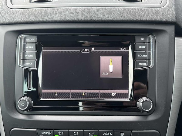 Used Skoda Yeti 2015 for sale - 76302623: Photo 37
