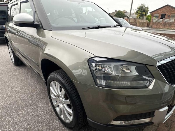 Used Skoda Yeti 2015 for sale - 76302623: Photo 42
