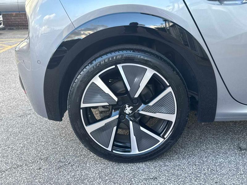 Used Peugeot E-208 2022 for sale - 76568547: Photo 12