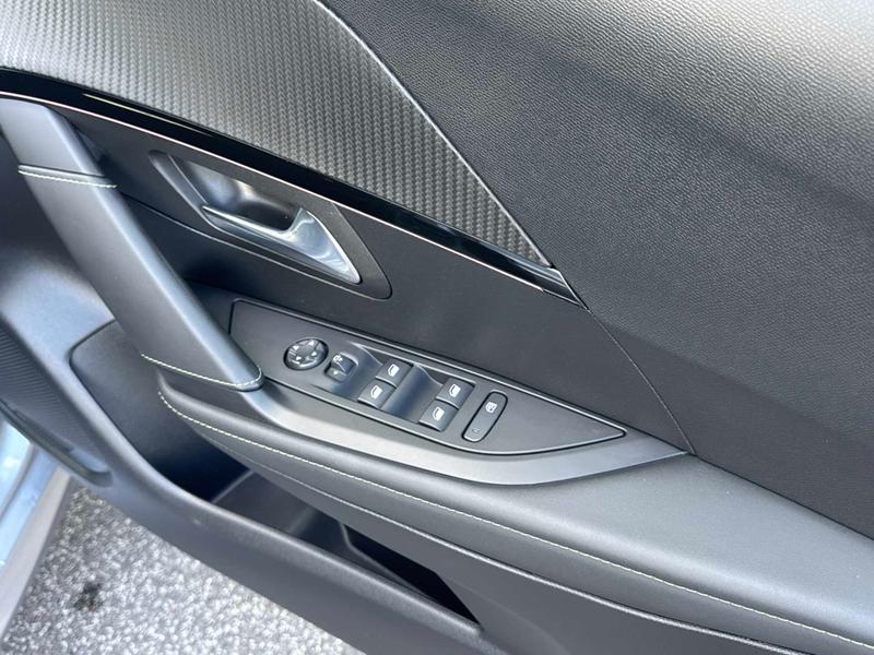 Used Peugeot E-208 2022 for sale - 76568547: Photo 15