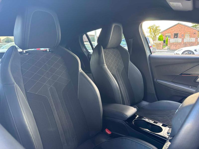 Used Peugeot E-208 2022 for sale - 76568547: Photo 29