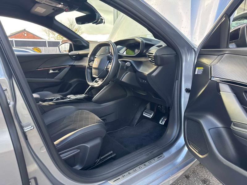 Used Peugeot E-208 2022 for sale - 76568547: Photo 43