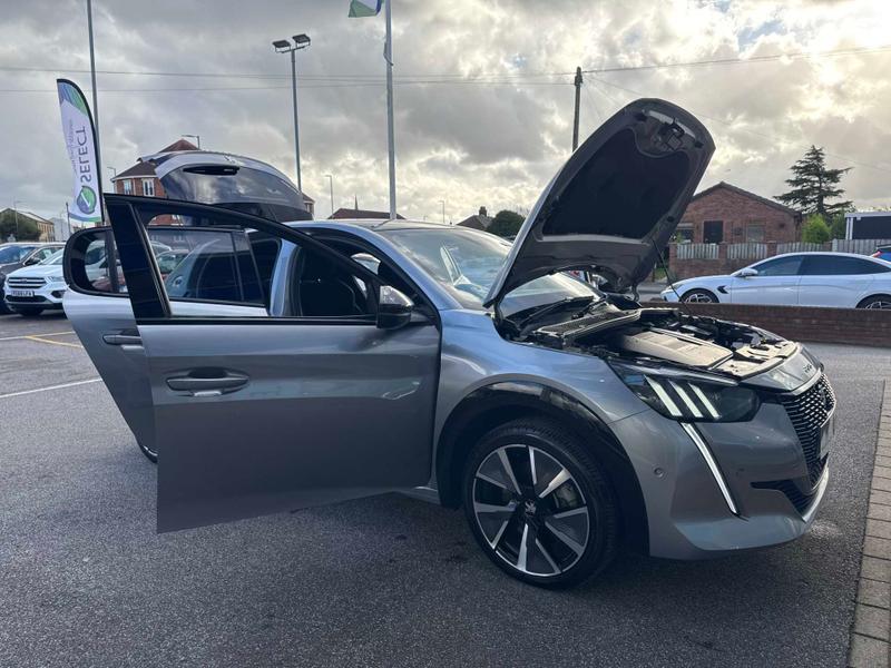 Used Peugeot E-208 2022 for sale - 76568547: Photo 51