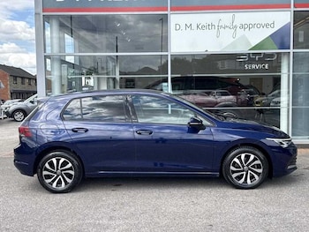 Used Volkswagen Golf 2022 for sale - 75457427: Photo
