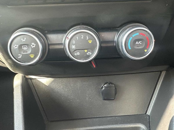 Used Dacia Duster 2019 for sale - 76056060: Photo 28