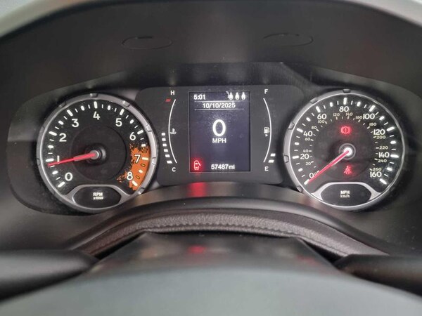 Used Jeep Renegade 2016 for sale - 76234921: Photo 16