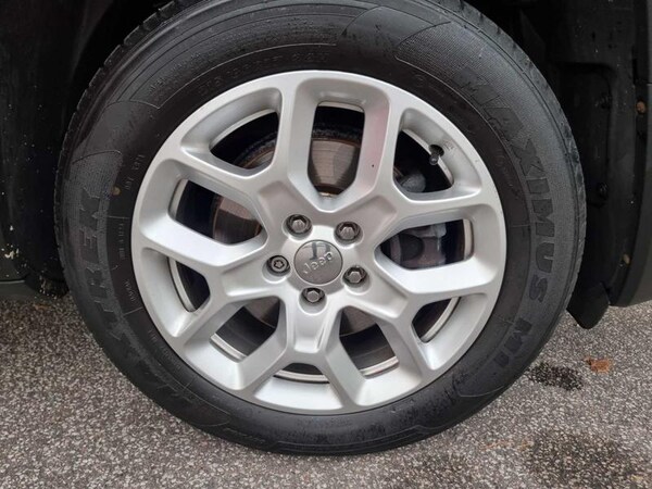 Used Jeep Renegade 2016 for sale - 76234921: Photo 34