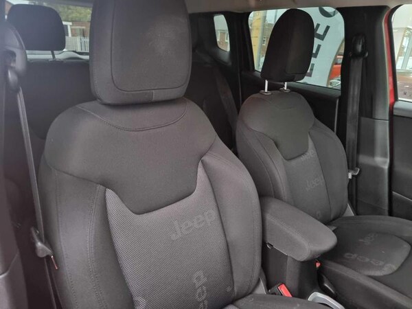 Used Jeep Renegade 2016 for sale - 76234921: Photo 50