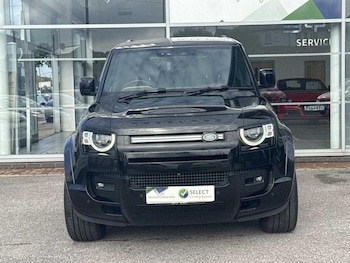 Used Land Rover Defender 110 2023 for sale - 75266444: Photo