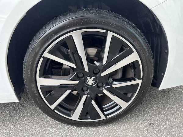 Used Peugeot 208 2020 for sale - 76290239: Photo 10