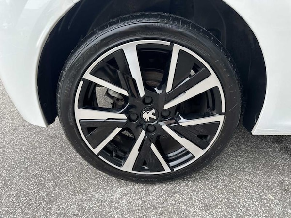 Used Peugeot 208 2020 for sale - 76290239: Photo 11