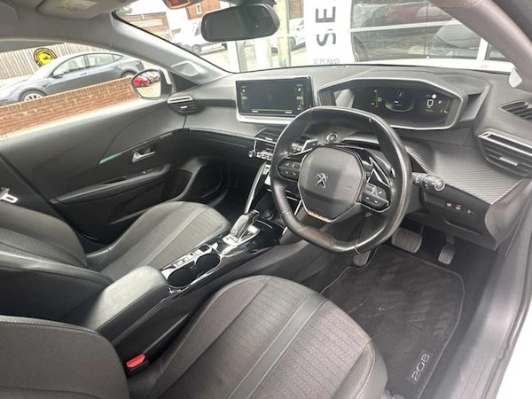 Used Peugeot 208 2020 for sale - 76290239: Photo 21