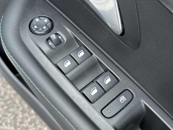 Used Peugeot 208 2020 for sale - 76290239: Photo 23
