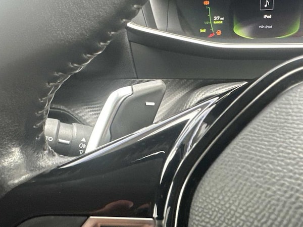 Used Peugeot 208 2020 for sale - 76290239: Photo 38
