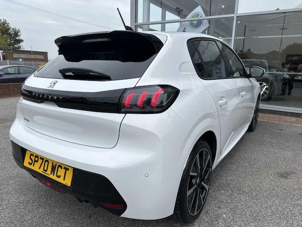 Used Peugeot 208 2020 for sale - 76290239: Photo 44