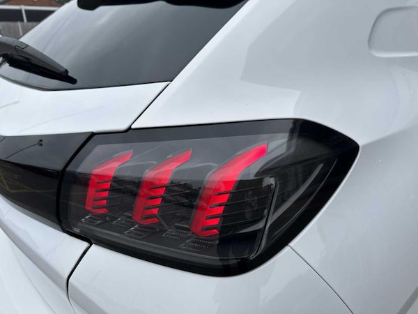 Used Peugeot 208 2020 for sale - 76290239: Photo 46