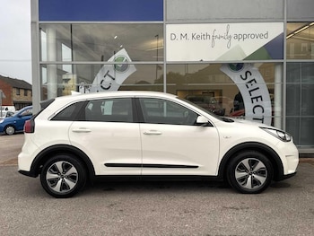 Used Kia Niro 2017 for sale - 76449322: Photo