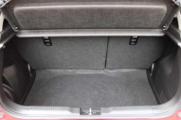 Used Suzuki Swift 2021 for sale - 76162013: Photo 16