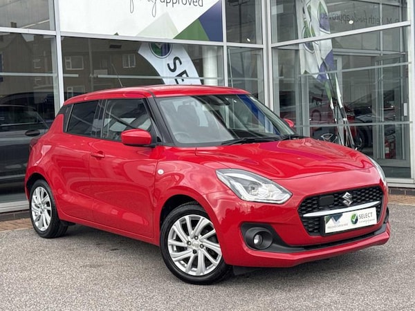 Used Suzuki Swift 2021 for sale - 76162013: Photo 1