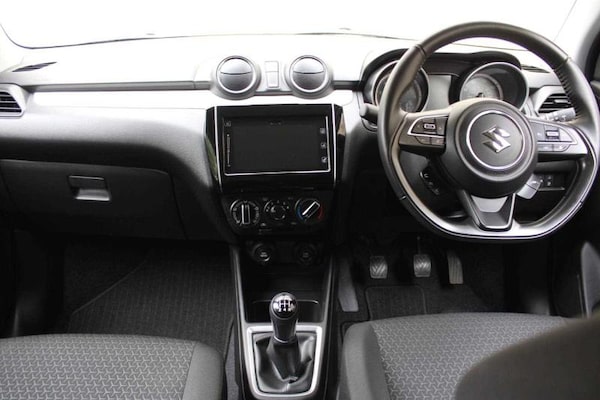 Used Suzuki Swift 2021 for sale - 76162013: Photo 23