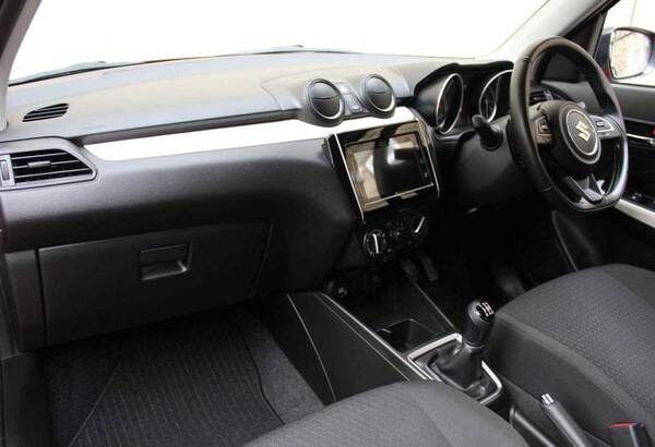 Used Suzuki Swift 2021 for sale - 76162013: Photo 24