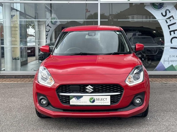 Used Suzuki Swift 2021 for sale - 76162013: Photo 2