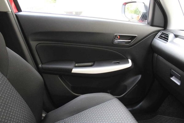 Used Suzuki Swift 2021 for sale - 76162013: Photo 30