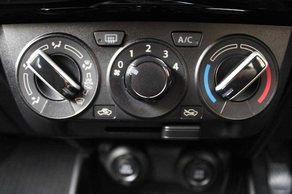 Used Suzuki Swift 2021 for sale - 76162013: Photo 35